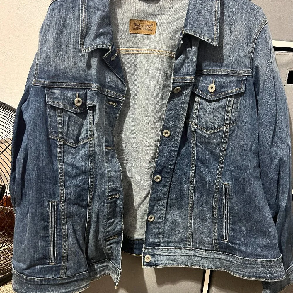 Denium Jacket - Picture 1 of 1